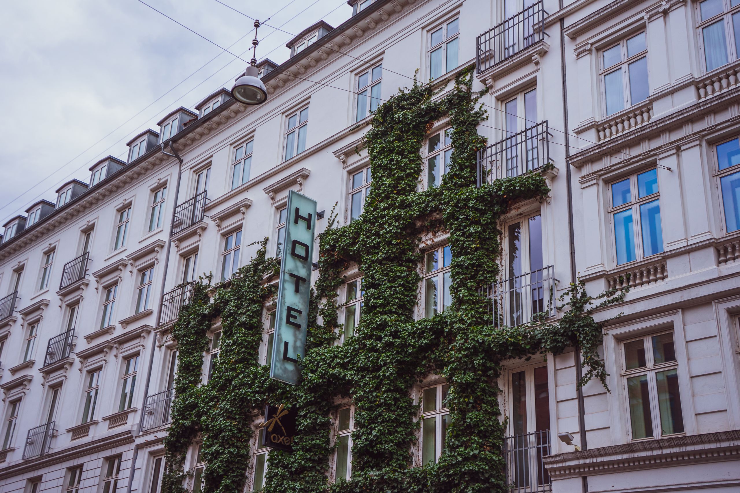hotel online reputation management